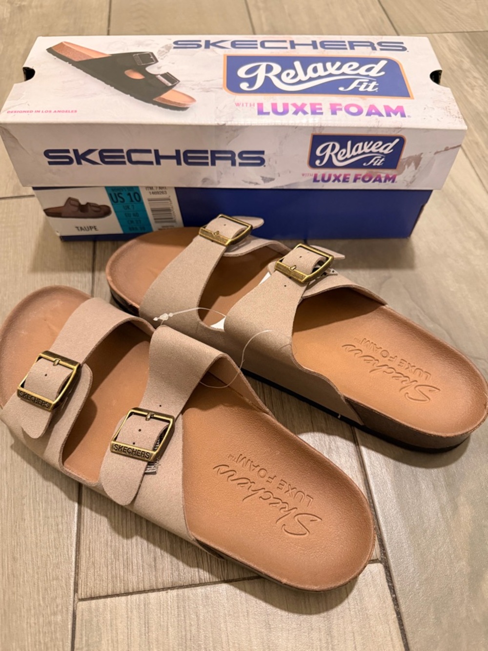 ‼️Skechers Double-Buckle‼️NEW Sandals in Tan with Gold Buckles - Picture 3 of 6